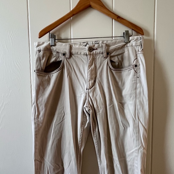 Tommy bahama men’s slacks - Picture 2 of 6